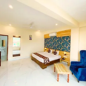 The Celebration By Amod & Rooftop Hotel Udaipur