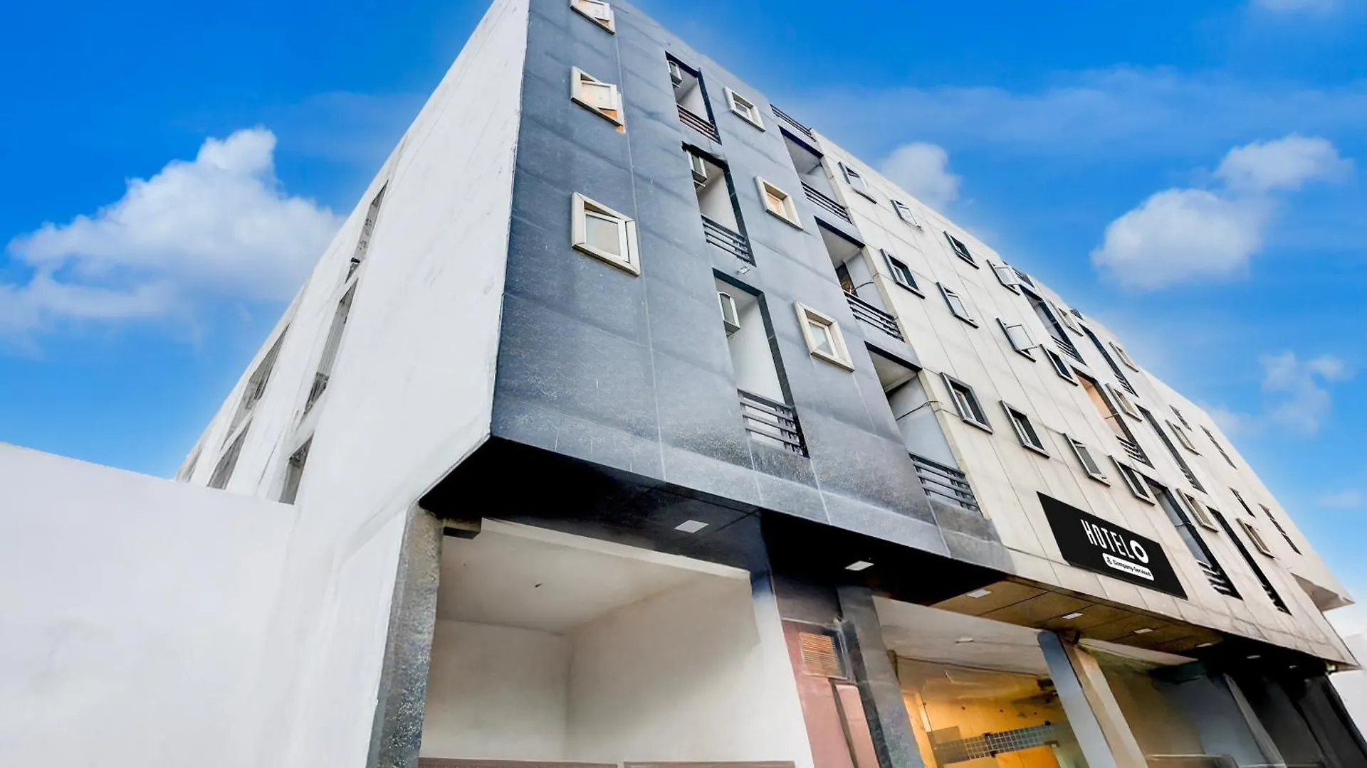 Super Hotel O Rangpuri Mahipalpur New Delhi